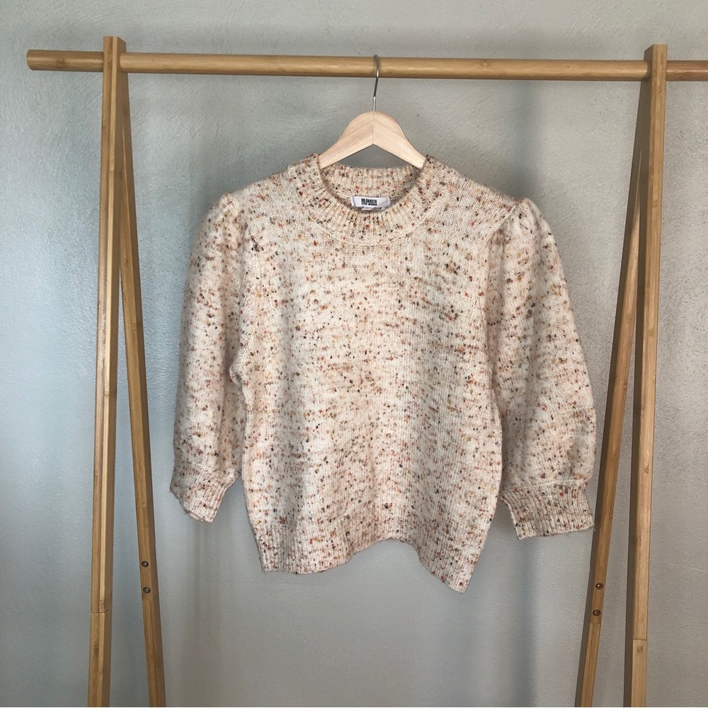 BB DAKOTA BY STEVE MADDEN KNIT SERIOUS SWEATER. NWT. SIZE MEDIUM.